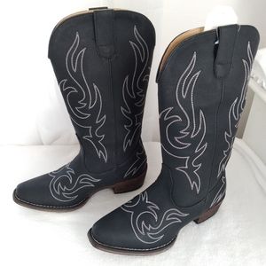 Silver Canyon Contrast Stitch Cowgirl Boot, Snip Toe Cushion Insole Comfortable